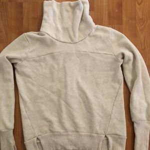 Alo yoga pullover high neck sweatshirt